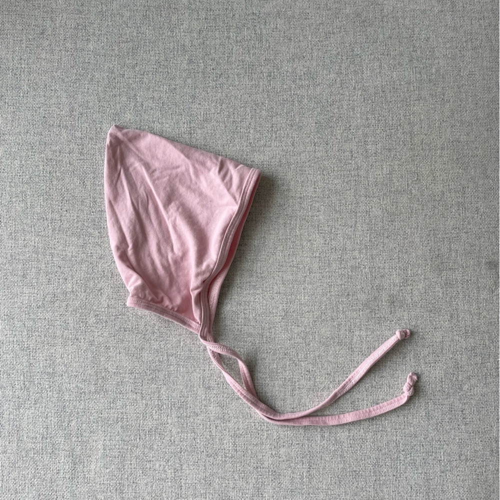 Pink Pixie Baby Bonnet 0-3m